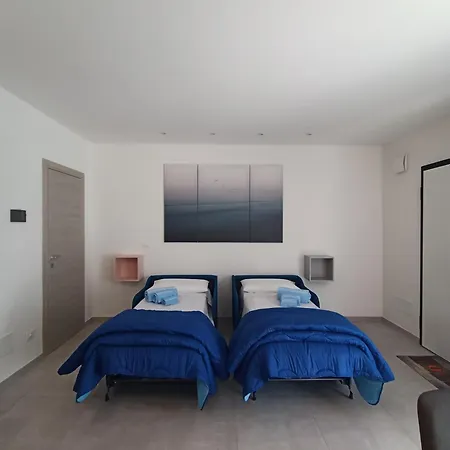 Apartman Laura House *